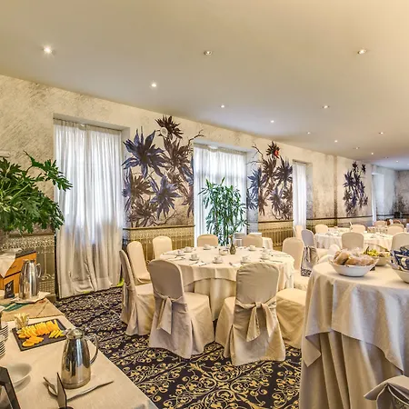 Grand Imperiale & Ξενοδοχείο Moltrasio